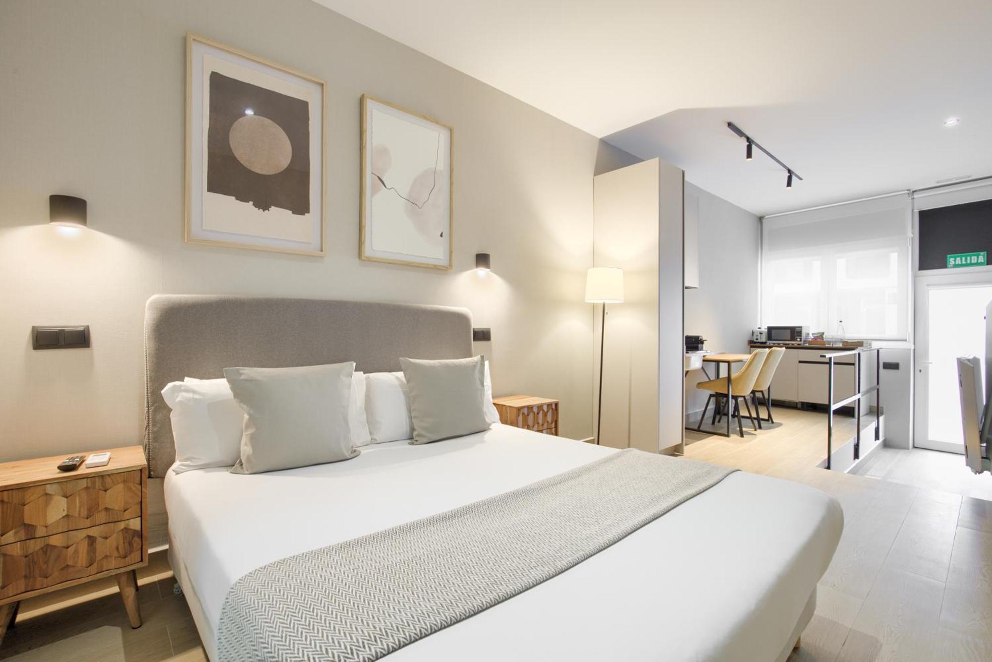 Dobo Madrid Murillo Pokoj fotografie