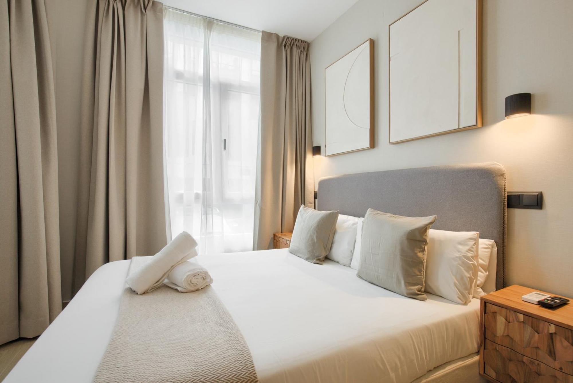 Dobo Madrid Murillo Pokoj fotografie